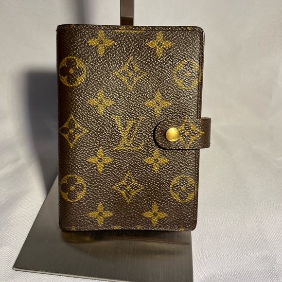Louis Vuitton monogram small ring agenda cover - Picture 1 of 6
